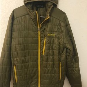 Men’s Marmot down zip-up jacket